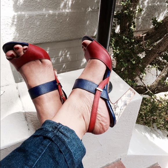 Elie Tahari Shoes - Picture 3 of 16